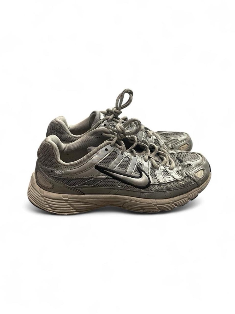 Nike P-6000 Bowerman Series Metallic Silver Chrome Sneakers Size 7Y